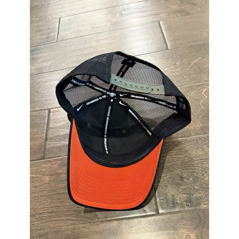 Nike Mens Olive Black Oregon State Beavers Military Appreciation Trucker Hat M/L